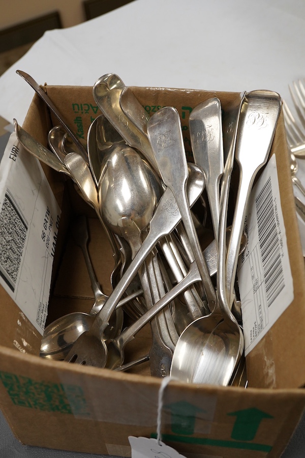 A harlequin part canteen of 19th century silver fiddle pattern flatware for six, comprising table spoons, table forks, dessert forks dessert spoons and teaspoons, various dates and makers but includes two sets, Wakely &